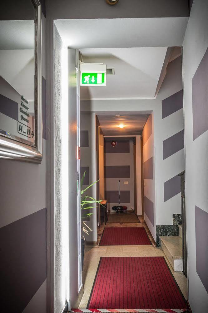 Rinaldo Hotel